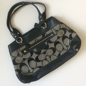 FINAL OFFER Coach signature canvas Penelope purse